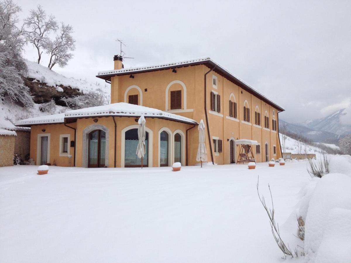 Il Casale San Martino Bed and Breakfast Norcia Eksteriør billede