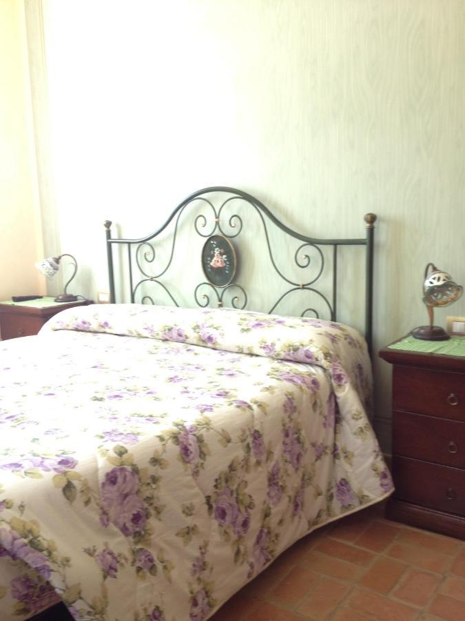 Il Casale San Martino Bed and Breakfast Norcia Værelse billede