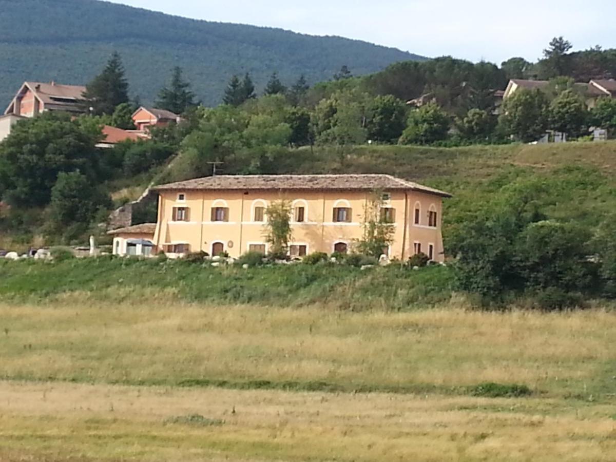Il Casale San Martino Bed and Breakfast Norcia Eksteriør billede